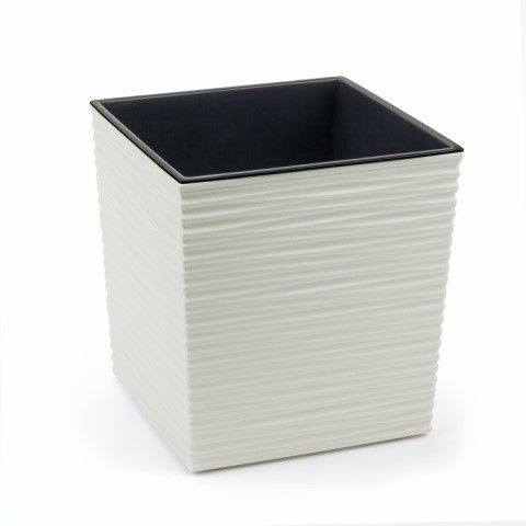 Maceta "DLUTO" color crema 30 × 30 × 31 cm · plástico