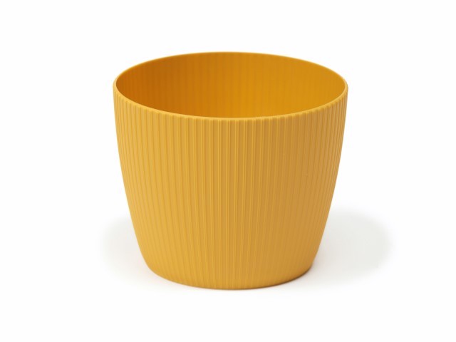 Maceta "MAGNOLIA JUMPER" color mostaza 19 cm · plástico