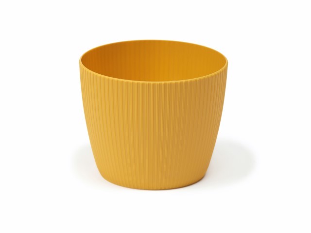 Maceta "MAGNOLIA JUMPER" color mostaza 30 cm · plástico