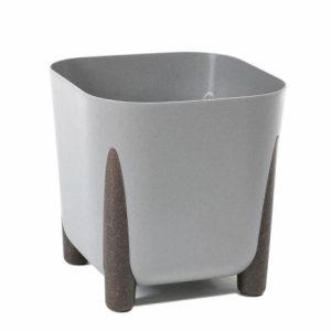Maceta "SQUARE FRIDA ECO MADERA" color gris 20 × 20 cm · plástico