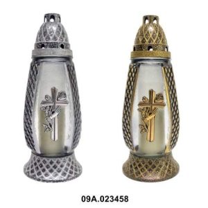 Farol de cristal con vela ovalado con cruz dorado y plateado 29 cm